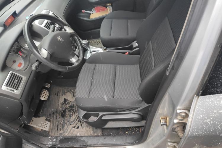 Used Peugeot 307 2013 1.6L Automatic CROSS