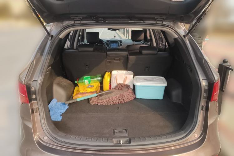 Used Hyundai Santa Fe 2015 2.0T Automatic All-Wheel Drive Smart Version 5 Seats
