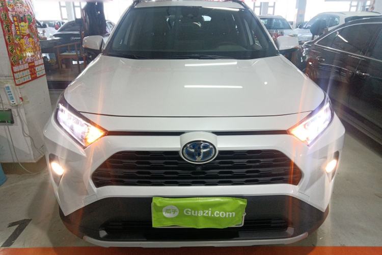 Used Toyota RAV4 2022 Dual-Engine 2.5L E-CVT Four-Wheel Drive Elite Plus Edition
