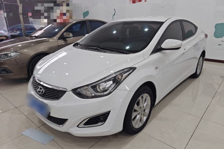 Used Hyundai Elantra (5th Generation / Langdong) 2016 1.6L Automatic Smart Version
