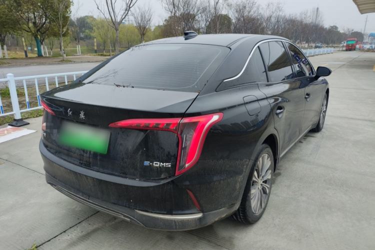 Used Hongqi E-QM5 2022 431 km Charge & Enjoy Edition
