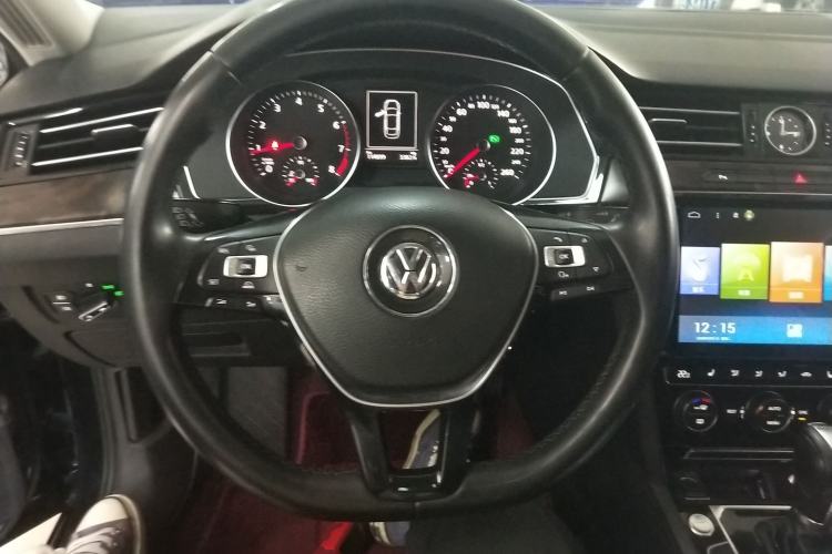 Used Volkswagen Magotan 2017 330TSI DSG Luxury Model