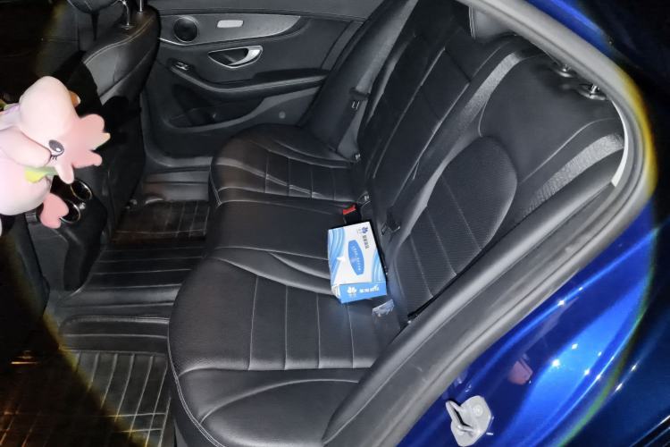 Used Mercedes-Benz C-Class 2017 Facelifted C 180 L Stylish Edition Interior 4