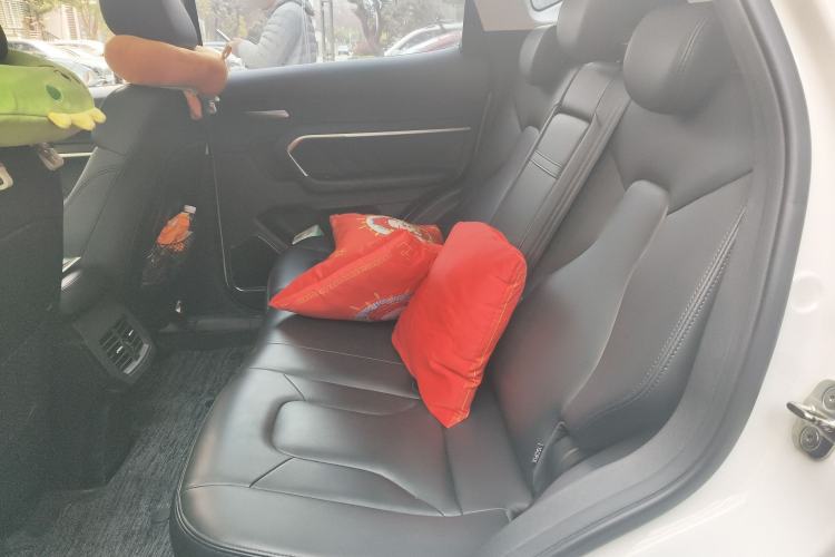 Used Haval H6 2017 Red Label 2.0T Automatic Two-Wheel Drive ZhiShang Model