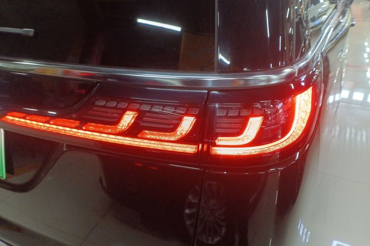 Used VOYAH Dream 2025 PHEV Four-Wheel-Drive Flagship Kunpeng Edition