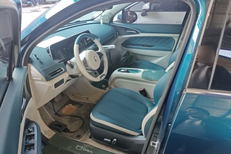 Used ORA Good Cat 2024 401 km Luxury Version 126 kW Left Front Seat