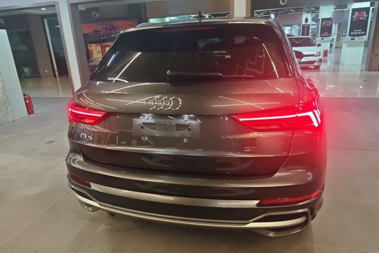 Used Audi Q3 2023 35 TFSI Fashion Dynamic Model (1.5T)