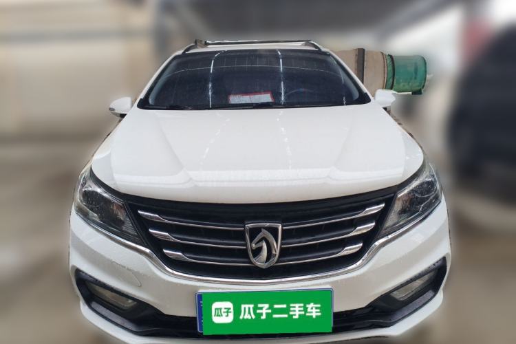Used Baojun 310 2017 1.5L Automatic Luxury Model Front