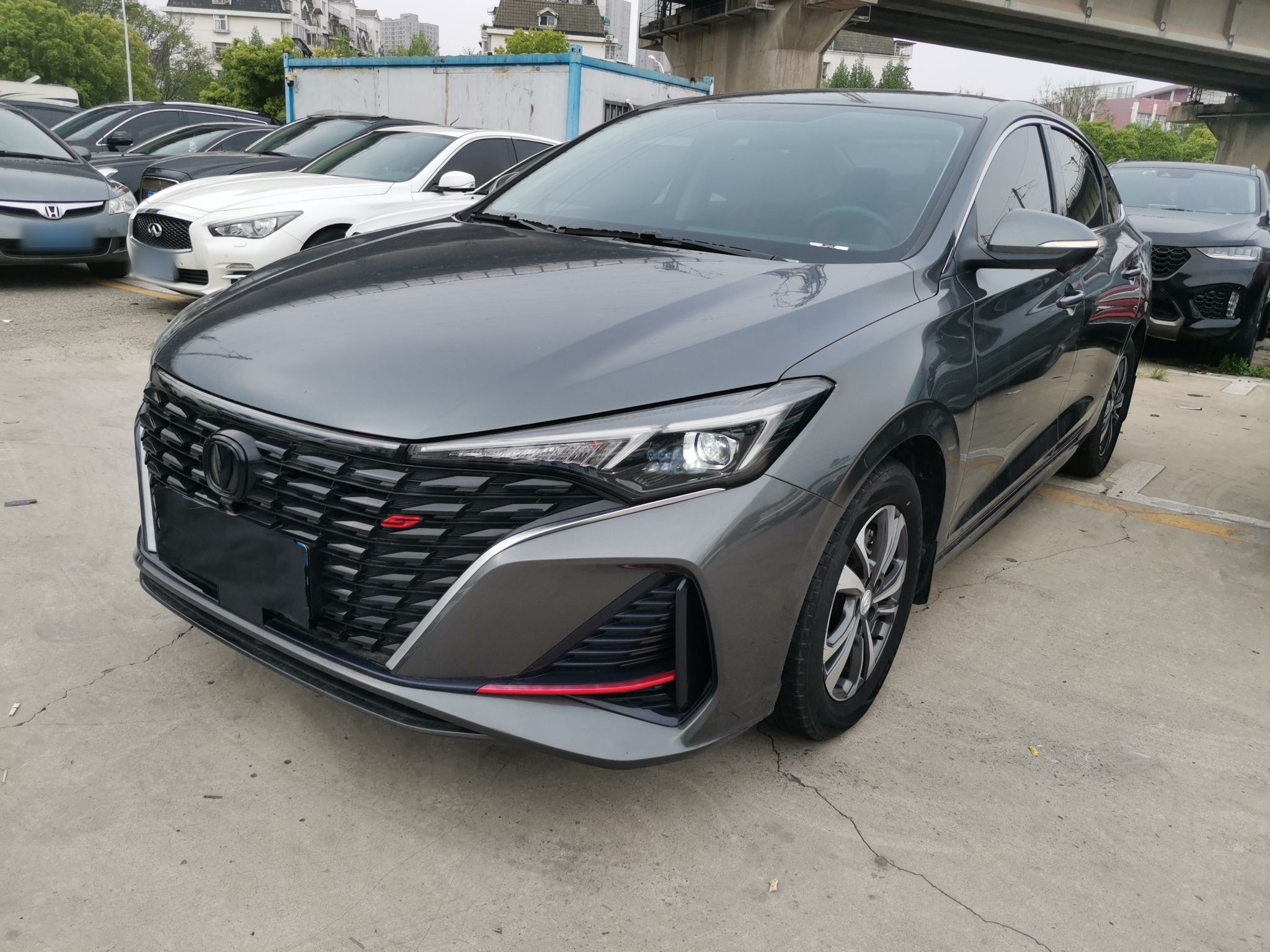 Parte inferior delantera