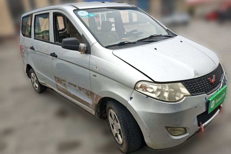 Used Wuling Hongguang 2013 1.5L Base Version
