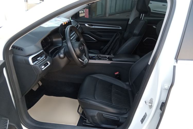 Used Geely Auto Emgrand 2022 4th Generation 1.5L CVT Luxury Model
