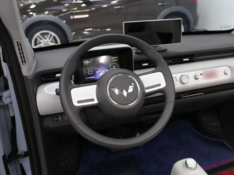 Used Wuling Hongguang MINIEV 2022 Convertible Model — 24