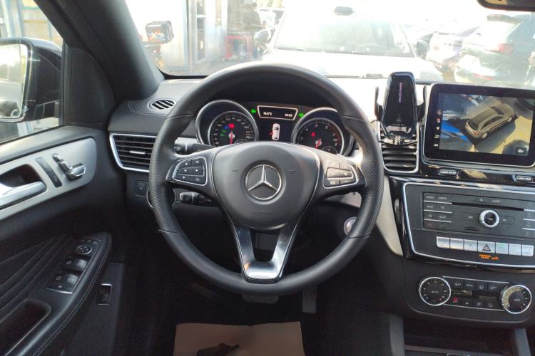 Used Mercedes-Benz GLE Coupe 2017 GLE 320 4MATIC Coupe SUV
