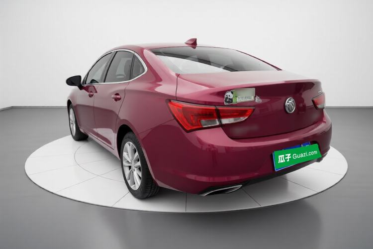 Used Buick Verano 2018 Sedan 20T Dual-Clutch Elite Model Exterior 3