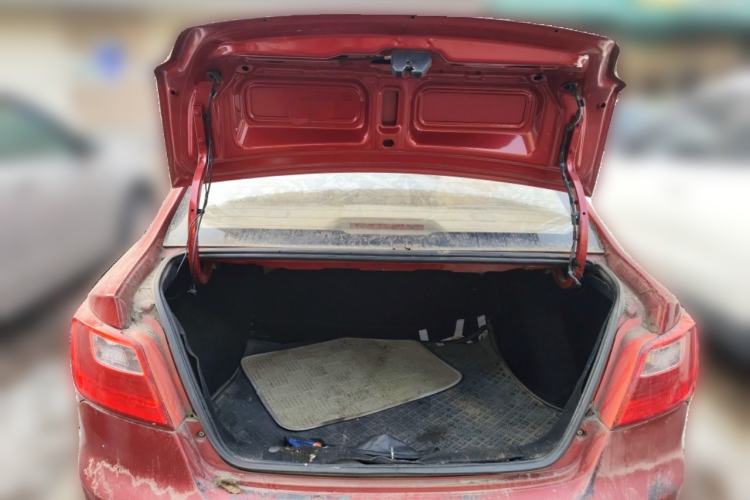 Used Changan Alsvin V3 2012 1.3L Manual Luxury Version China IV Standard