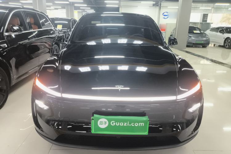 Used Tesla Model Y L 2025 Model Long-Range All-Wheel-Drive Version