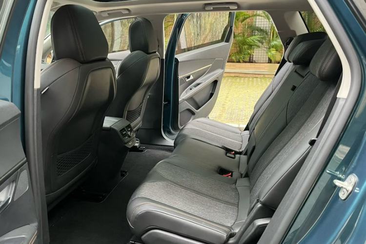 Used Peugeot 5008 2019 Revised 360THP 7-Seater Flagship Edition Interior 2