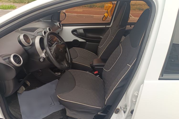 Used BYD F0 2015 1.0L AMT XuanKu Model
