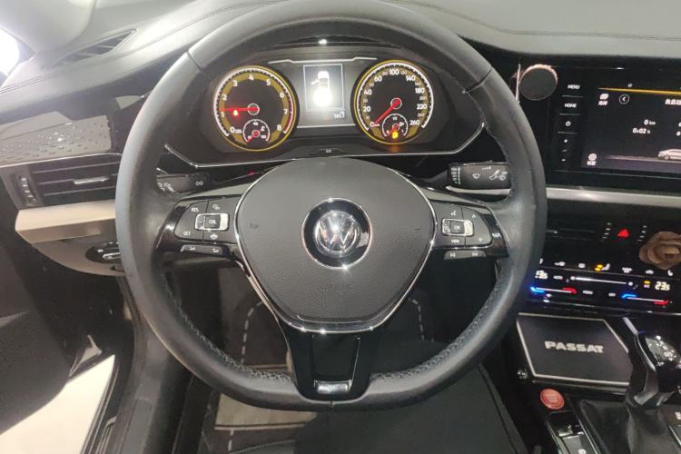 Used Volkswagen Passat 2020 330TSI Elite Edition China VI