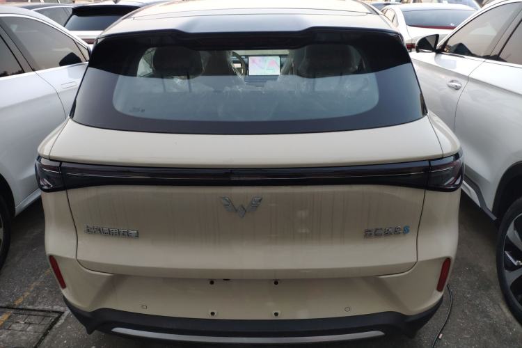 Used Wuling Bingo S 2025 Model 325km Deluxe Edition
