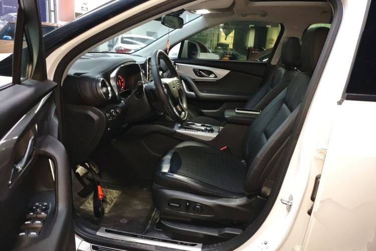 Used Chevrolet Blazer 2022 Mild Hybrid 650T 7-Seater Wei Version
