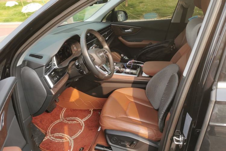 Used Audi Q7 2021 45 TFSI quattro S line Sport model