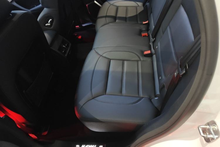 Used Haval H7 2017 Red-Label H7 2.0T Automatic Prestige Model Left Rear Seat