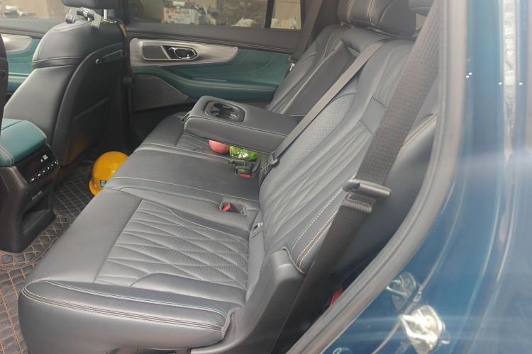 Used GAC Trumpchi GS8 2022 Double-Energy Series 2.0TM Four-Wheel Drive Premium Edition (7 Seats) Left Rear Seat