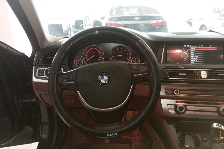 Used BMW 5 Series 2014 520Li Elegant Model