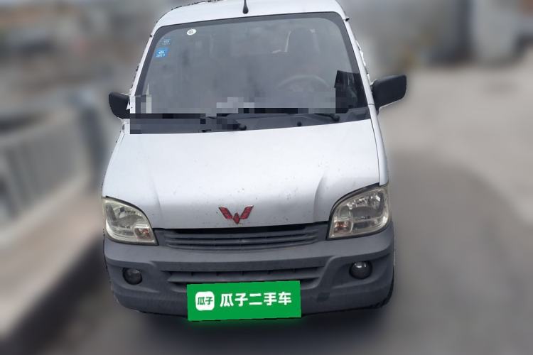 Used Wuling Zhiguang 2015 1.2L Standard Model LSI

