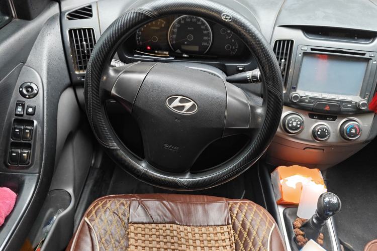 Used Hyundai Celesta 2011 1.6L Manual Comfort Edition
