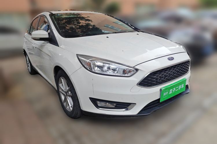 Used Ford Focus 2017 Hatchback 1.6L Automatic Fashion Edition Smart Drive Version
