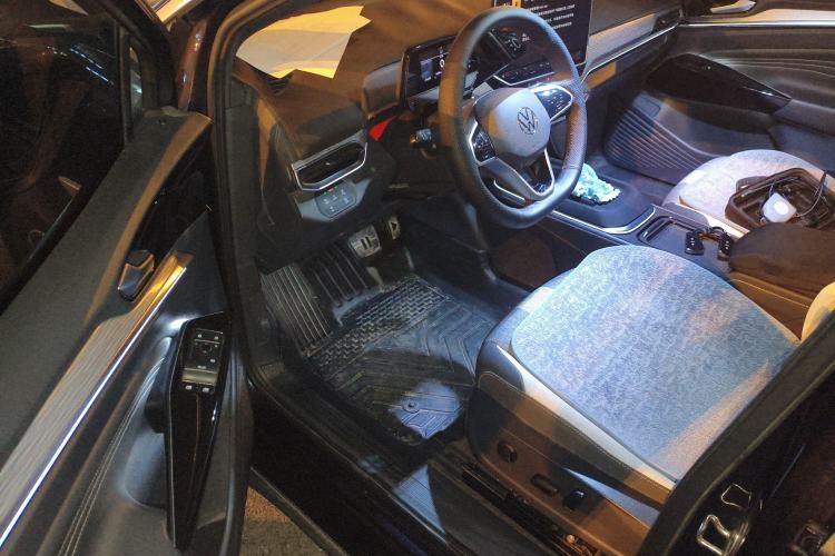 Used Volkswagen ID.4 CROZZ 2022 Standard Range PURE Edition
