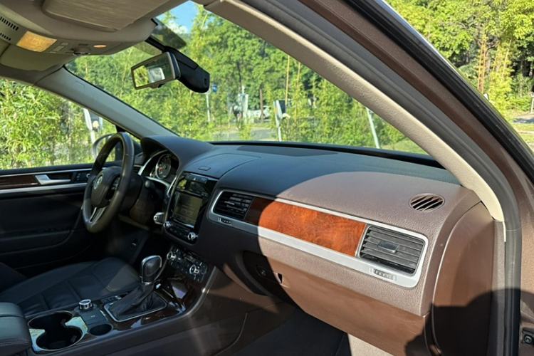 Used Volkswagen Touareg 2015 3.0 TSI Standard Model