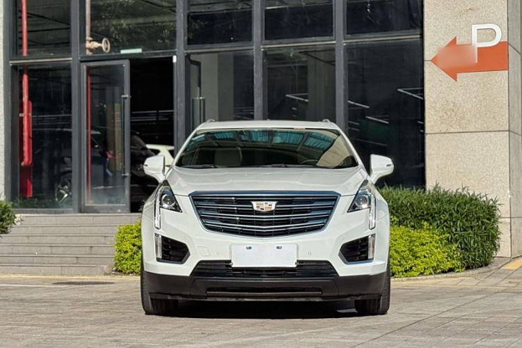 Used Cadillac XT5 2018 25T Luxury Model