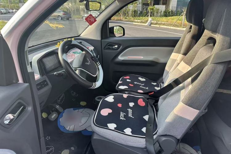 Used Wuling Hongguang MINIEV 2021 Macaron Fashion Model Lithium Iron Phosphate Left Front Seat
