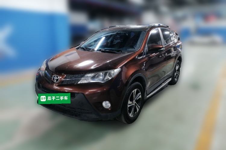 Used Toyota RAV4 2015 2.0L CVT Two-Wheel Drive Fashion Edition