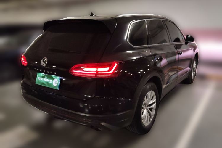 Used Volkswagen Touareg 2019 2.0 TSI Flagship Edition China VI Rear Right 45 Deg