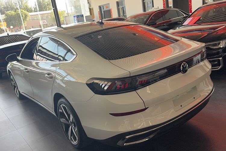 Used Volkswagen Lamando 2024 Lavida L 280TSI DSG Cool & Spicy Edition
