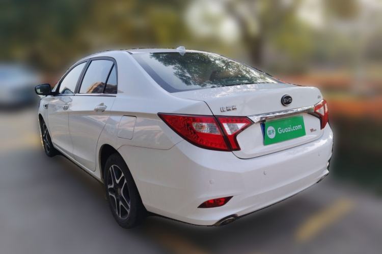 Used BYD G5 2014 1.5TI Manual Luxury Edition