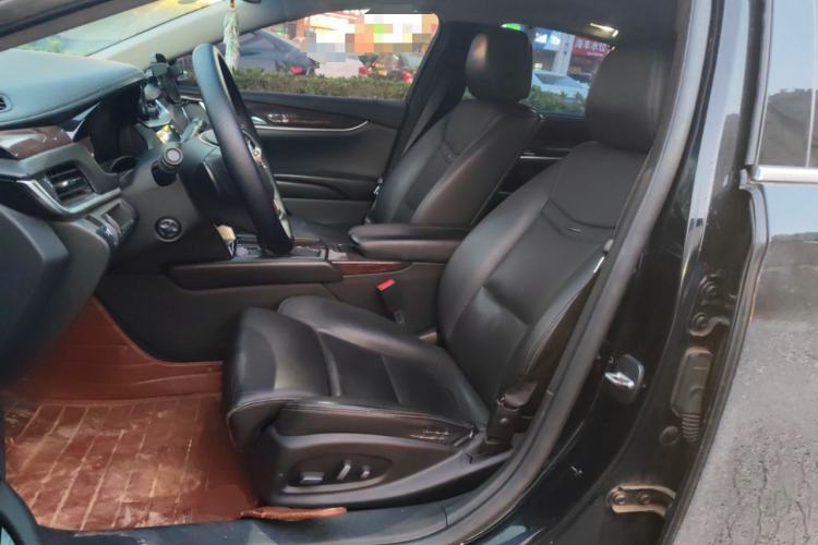 Used Cadillac XTS 2013 28T Luxury Model
