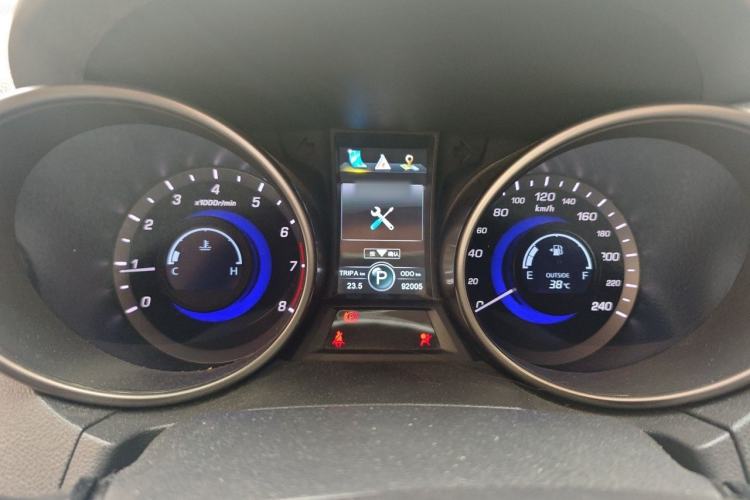 Used CHANGAN CS75 2014 1.8T Automatic Elite Model China IV Standard