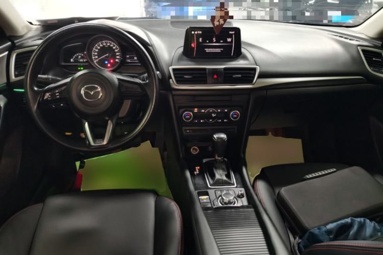 Used Mazda Mazda 3 Axela 2019 Cloud-Controlled Sedan 1.5L Automatic Luxury Model China VI Standard