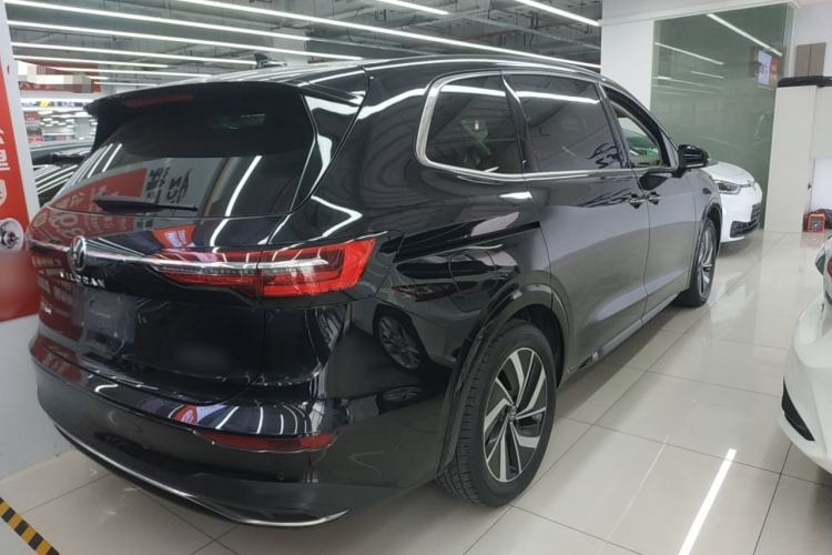 Used Volkswagen Viloran 2024 330TSI Luxury Edition
