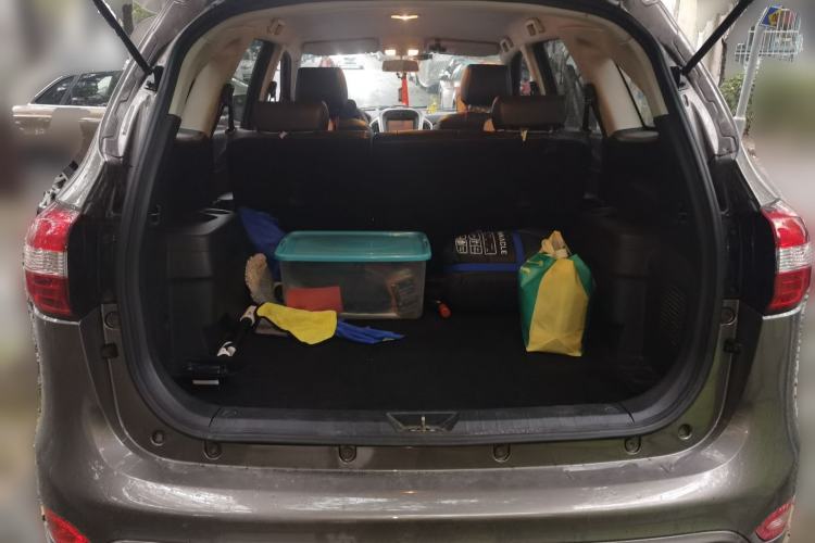 Used JMC Yusheng S350 2013 2.4T Automatic 2WD Diesel Luxury Edition 5 Seats