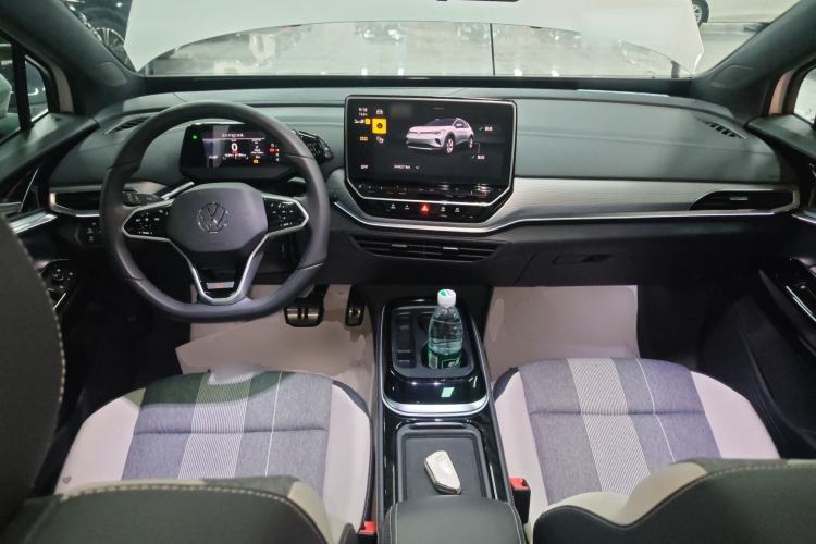 Used Volkswagen ID.4 CROZZ 2024 Pure Edition Limited Edition Center Console