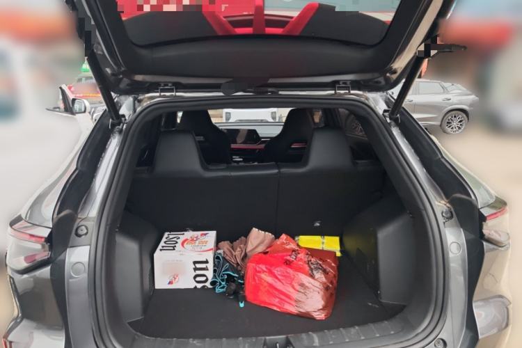 Used CHANGAN X5 PLUS 2024 1.5T DCT ZhiZun Version Trunk