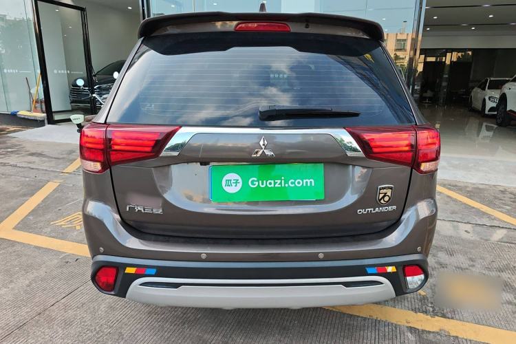 Used Mitsubishi Outlander 2019 2.0L Two-Wheel Drive Comfort Edition 5 Seats China VI Standard
