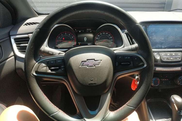 Used Chevrolet Monza 2020 Light Hybrid RS 330T Automatic Comfort Edition