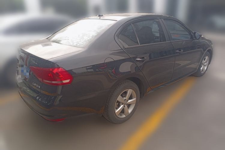 Used Volkswagen Lavida 2015 1.6L Manual Fashion Edition Rear Right 45 Deg